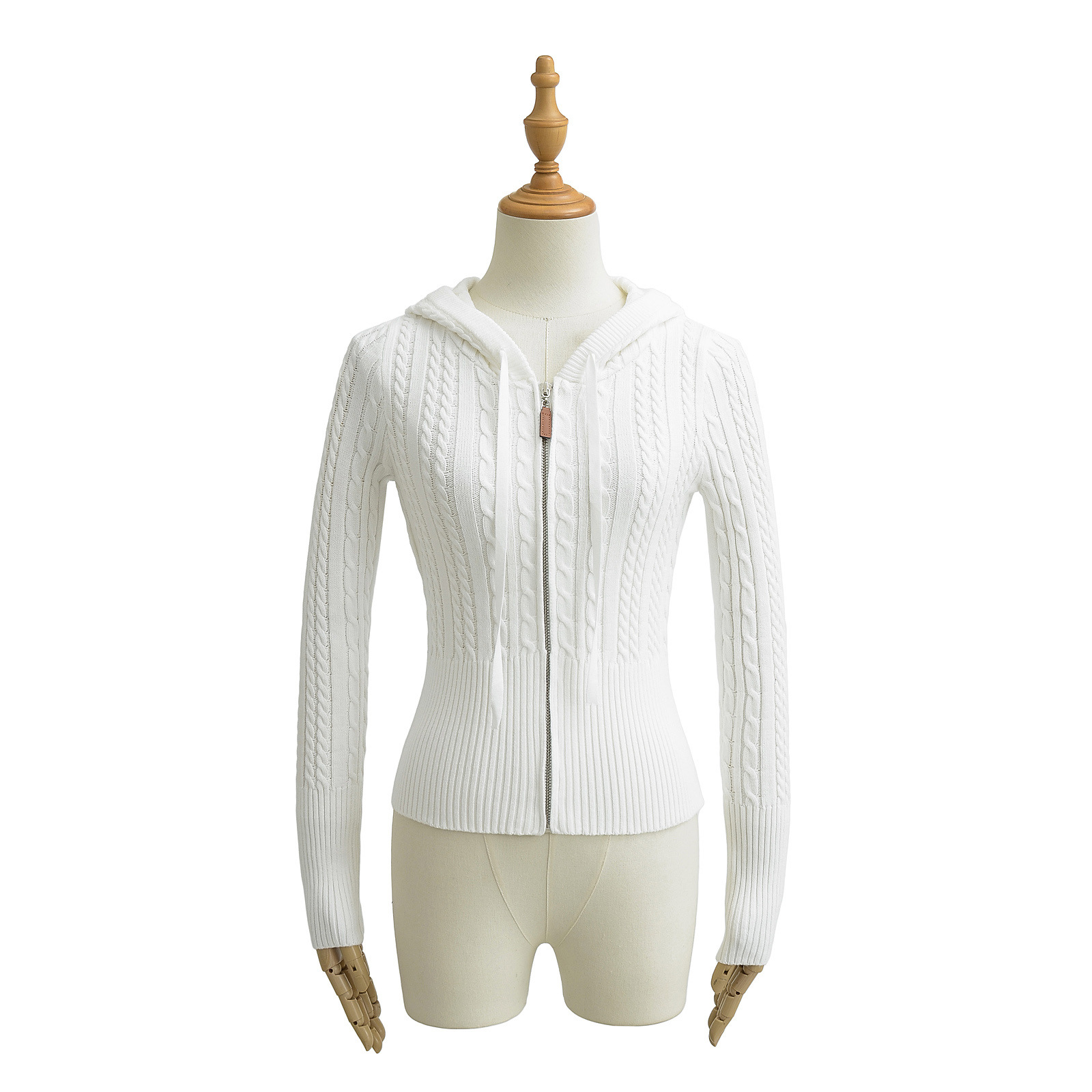 Sophisticated Zip-up Cable-knit Long-sleeve Sweater Jacket - Image 8