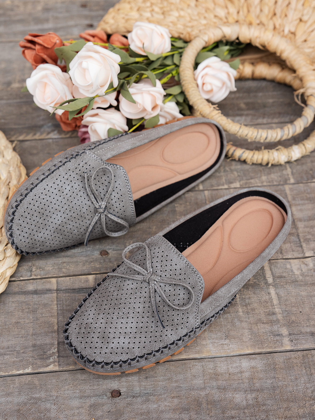 Retro Slip-On Loafers – material close-up