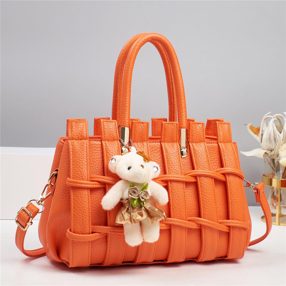 https://cf.cjdropshipping.com/quick/product/93020829-eac1-4f4e-9040-15eb84670c88.jpg