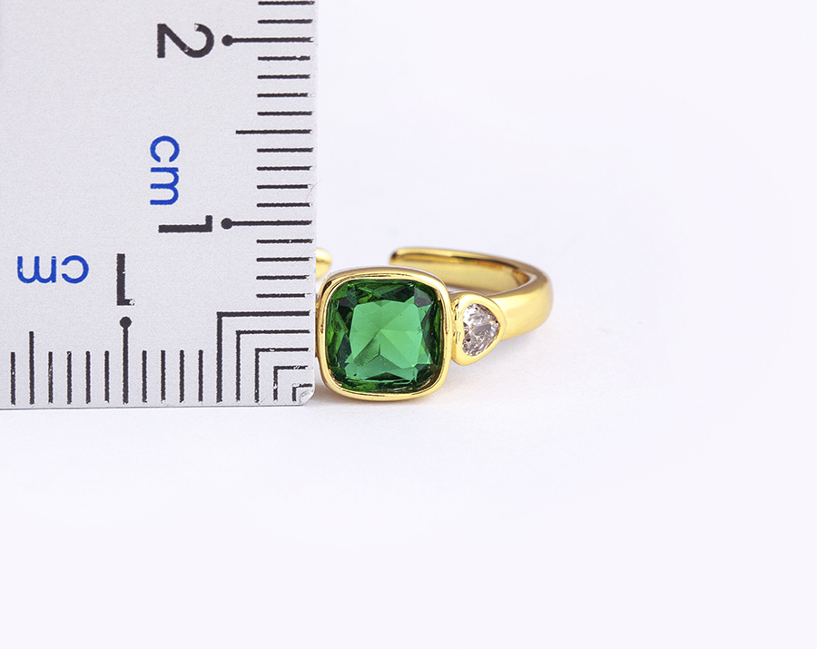 Buy Women's Clothing Online | Buy Trending Dresses for Women