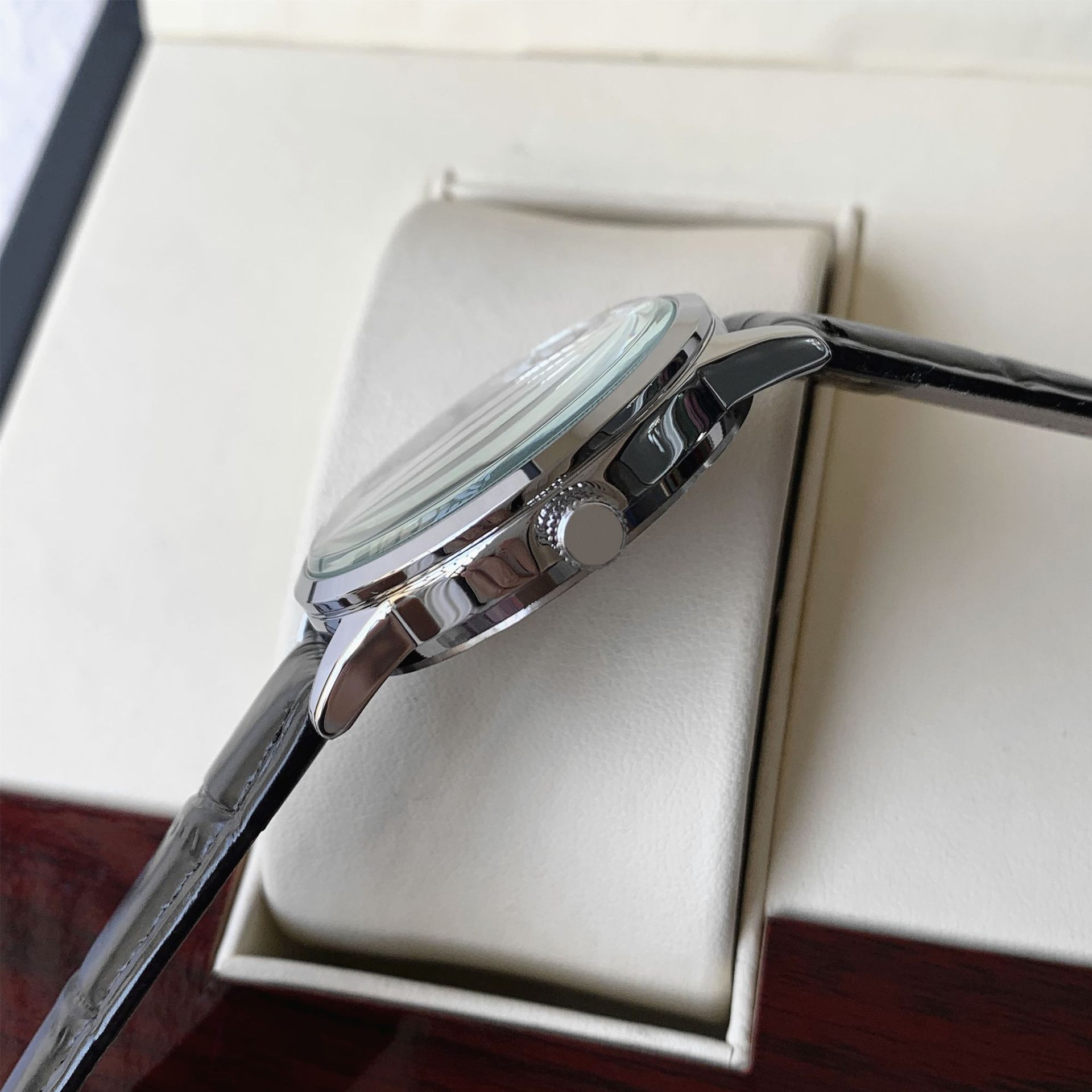 Mens Multifunctional Waterproof Automatic Quartz Business Watch