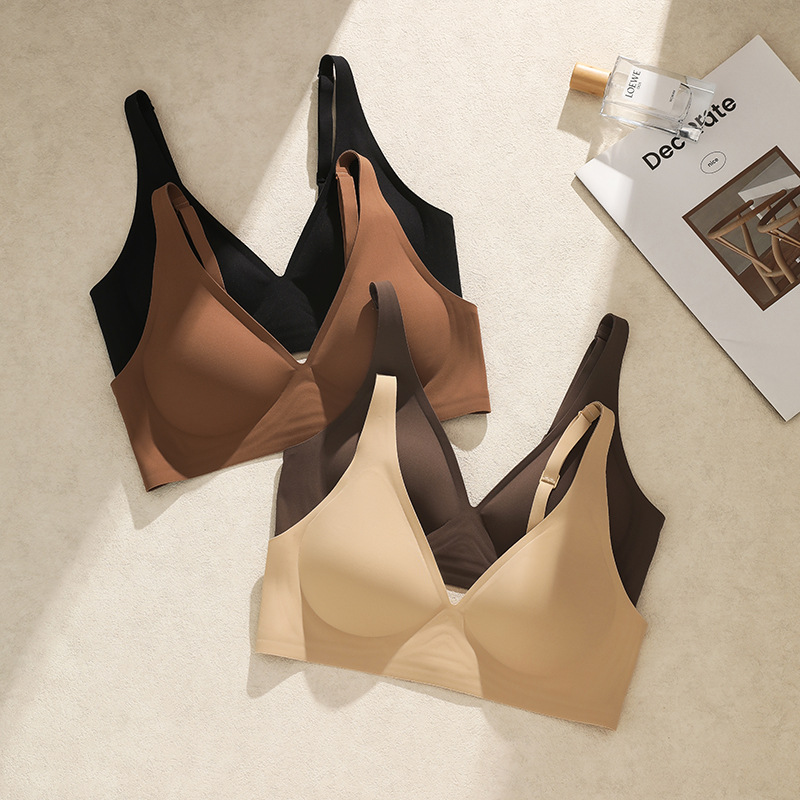 Semi-structured Cup Jelly Bar Soft-support Wireless Bra