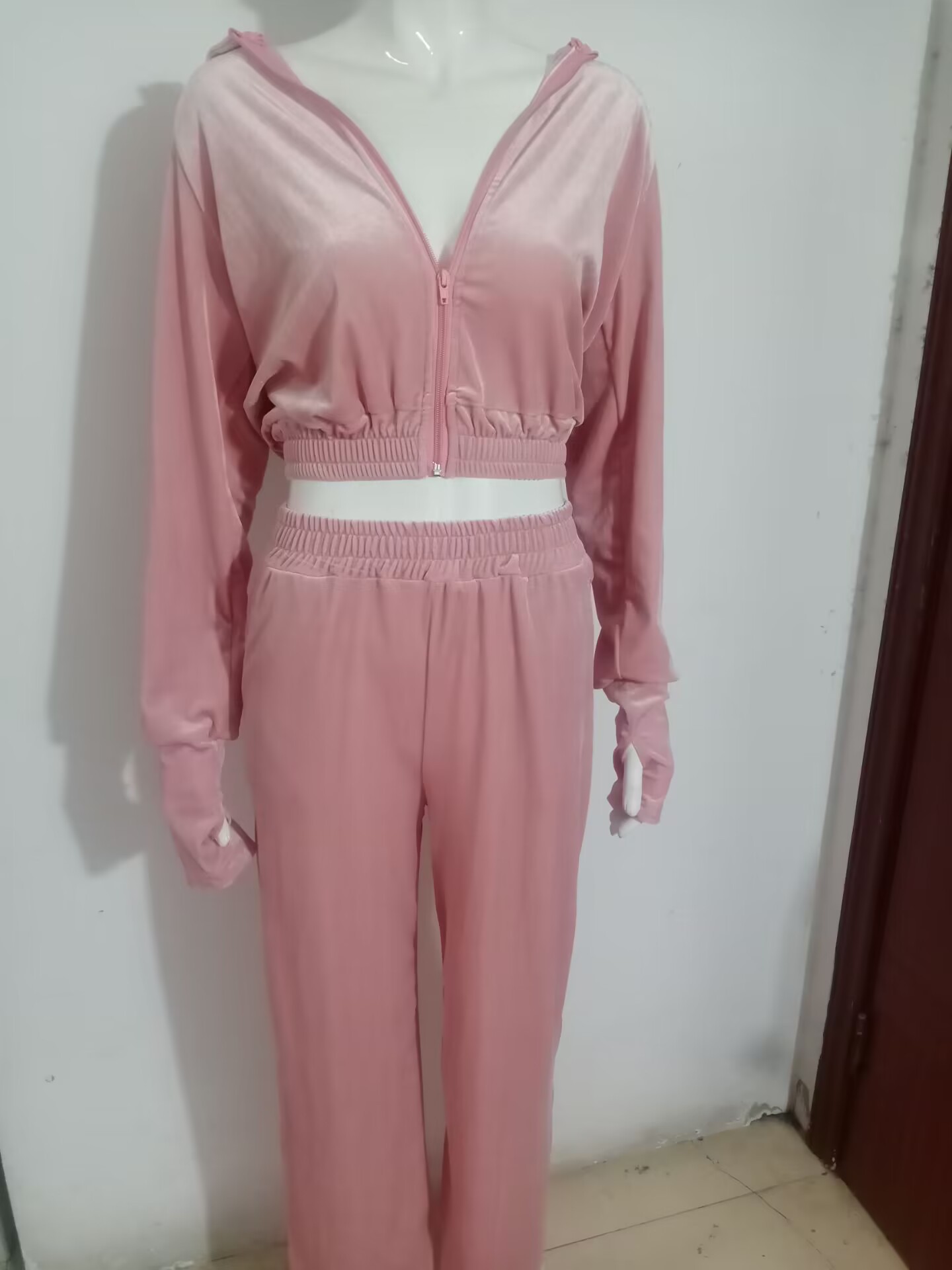 https://cf.cjdropshipping.com/quick/product/93615abb-e42d-4615-afa7-686af6336e6b.jpg