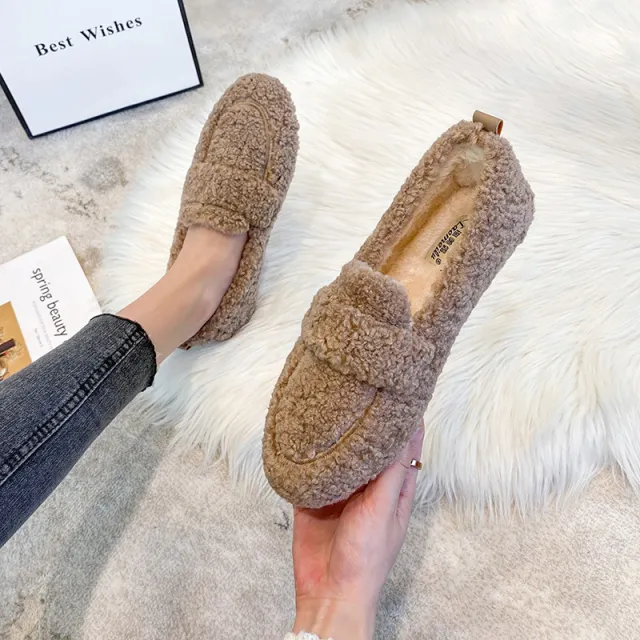 Winter Plush Flats Shoes Ins Fashion Slip On Loafers Women's Warm Peas Shoes Brown - Shop at LoveMi