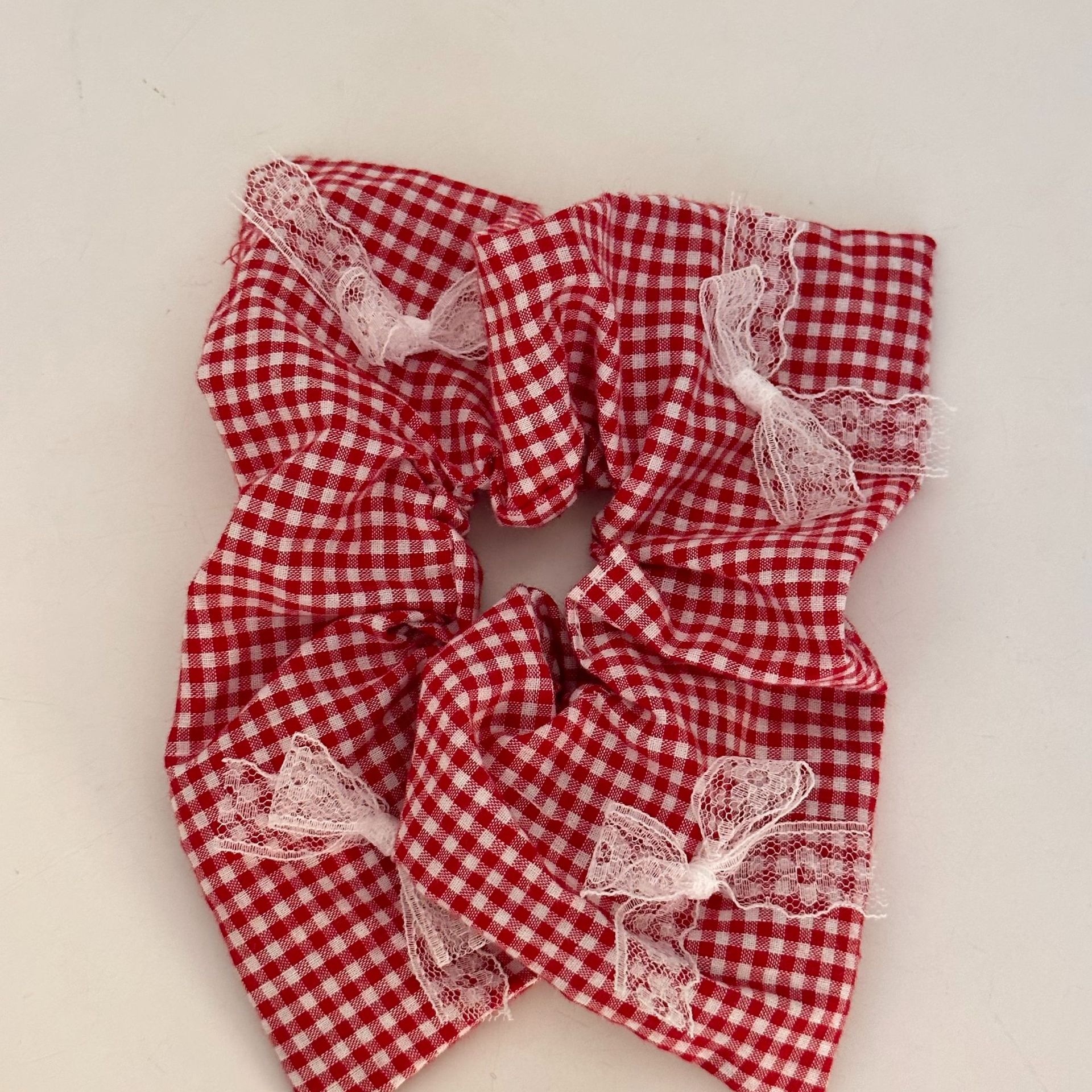 French-style Vintage Plaid Square Scrunchie