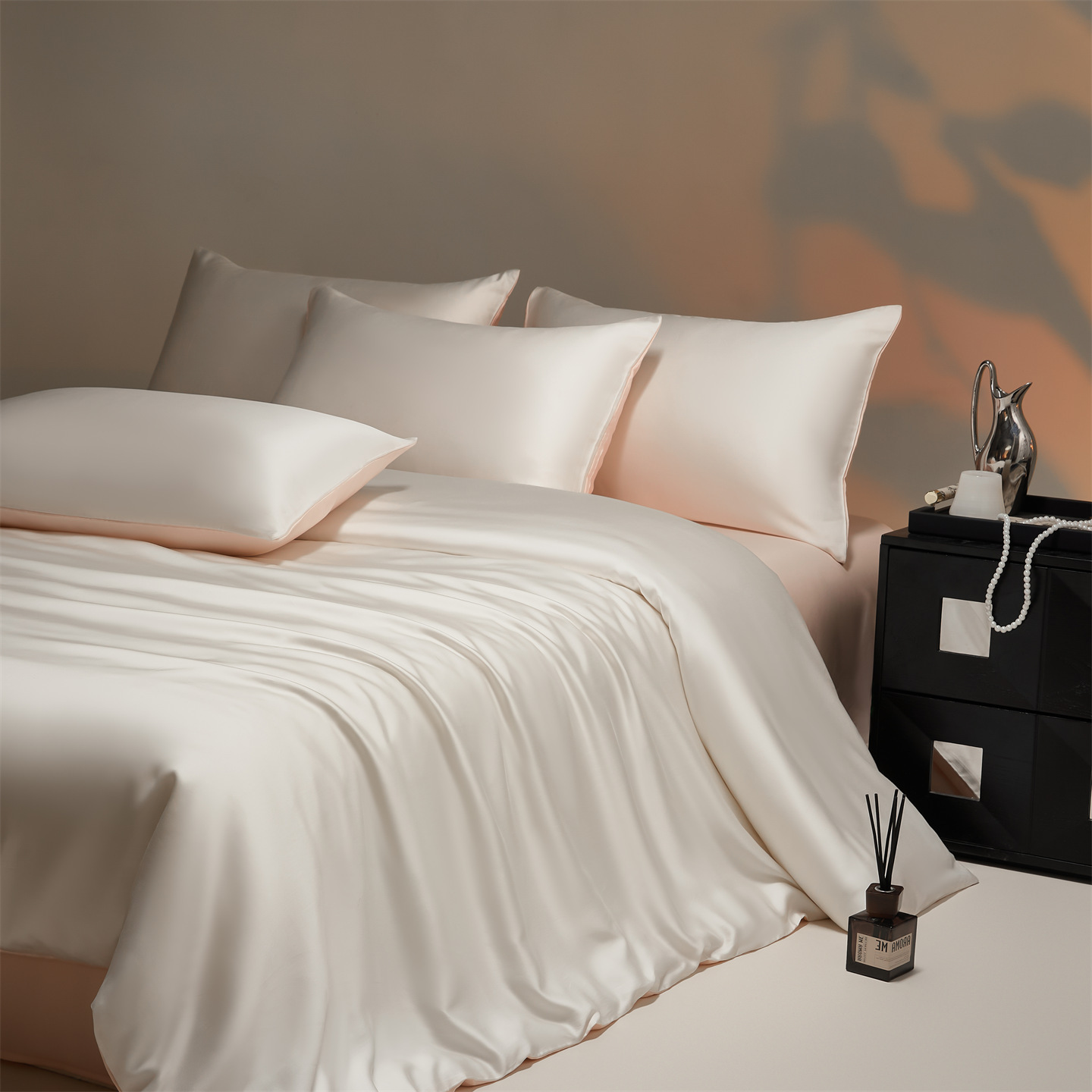 Affordable Luxury High-end Tencel Four-piece Bedding Set Sheets And Duvet Cover — foto 9