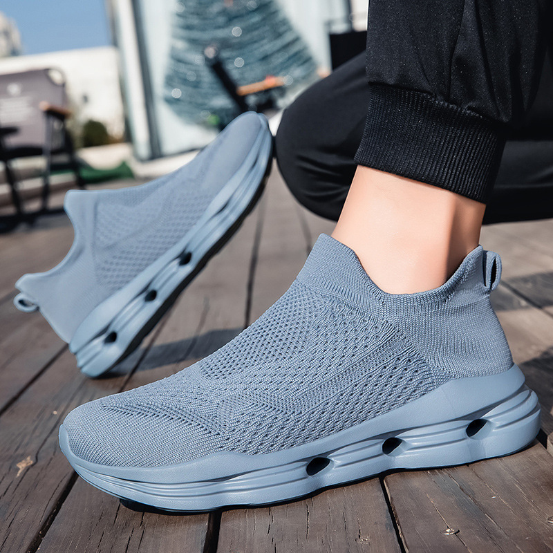 Men's Lightweight Breathable Sports Casual Shoes