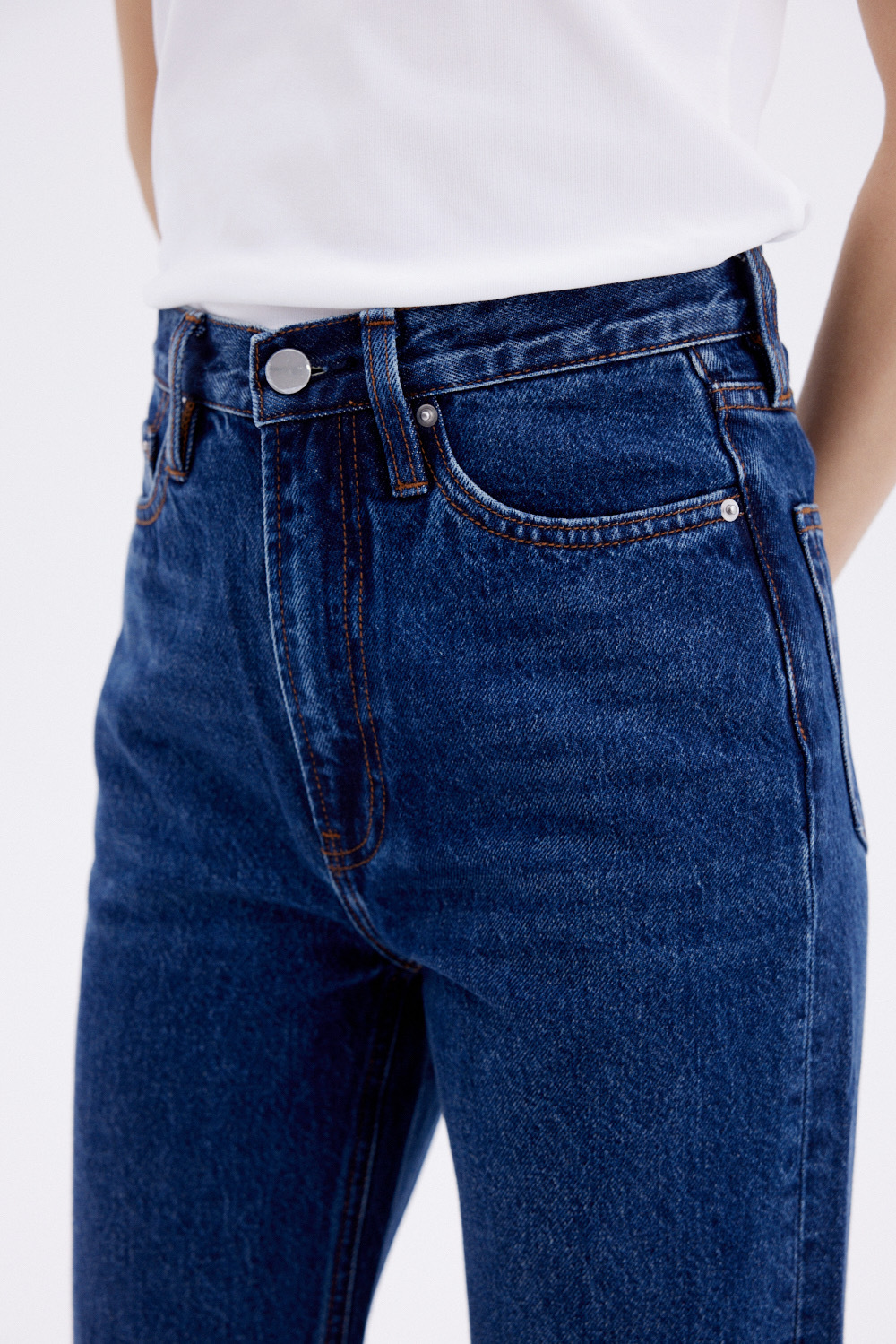 Title 3, Eenvoudige dames jeans donkerblauw, smalle rech...