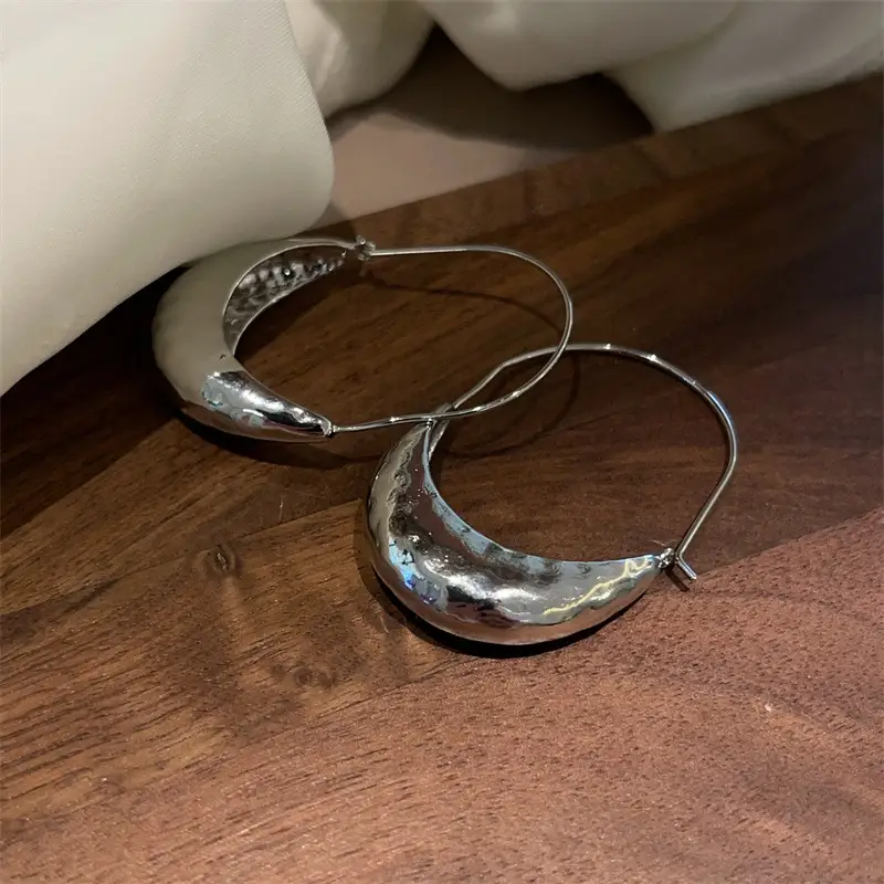 Women's Sailboat-shaped Embossed Large Earrings