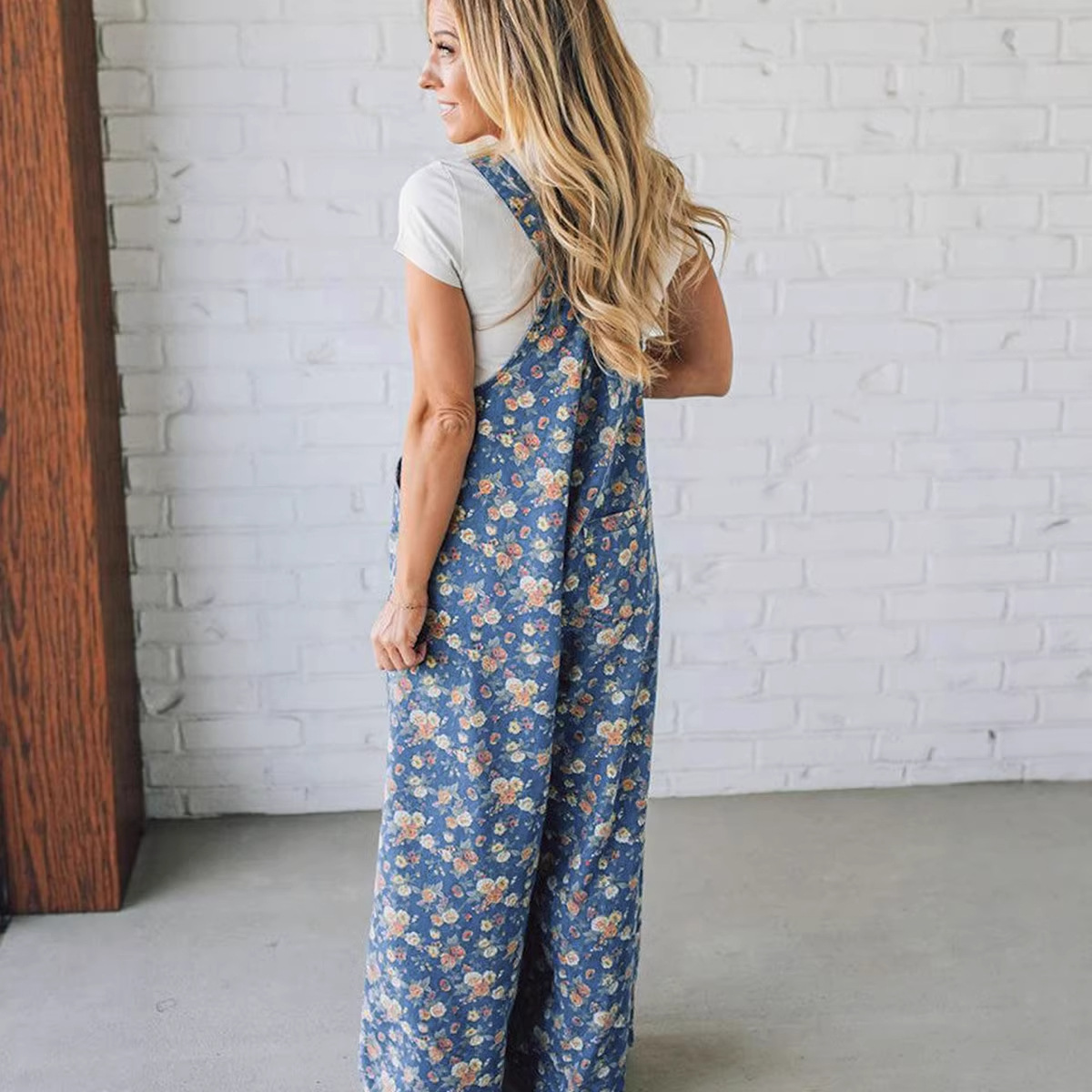 Fashionable And Versatile Printed High-waisted Jumpsuit For Women