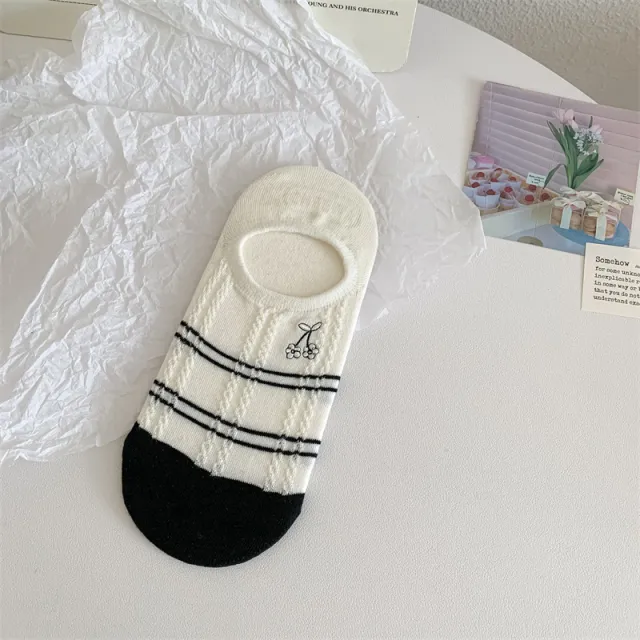 Black And White Cute Bubble Mouth Women's Low cut Liners Socks Invisible White Background Little Flower - Shop at LoveMi