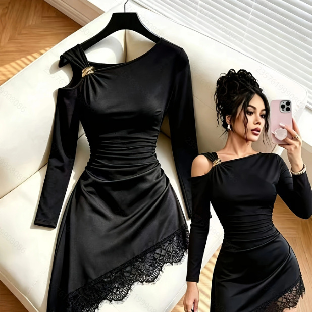 Women's Solid-color Lace-trimmed Waist-cinching Dress