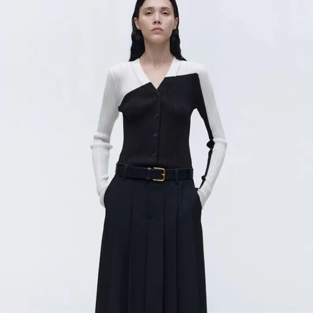 Autumn And Winter New Contrast Color Irregular Slim fit Long sleeve Cardigan Sweater Black - Shop at LoveMi