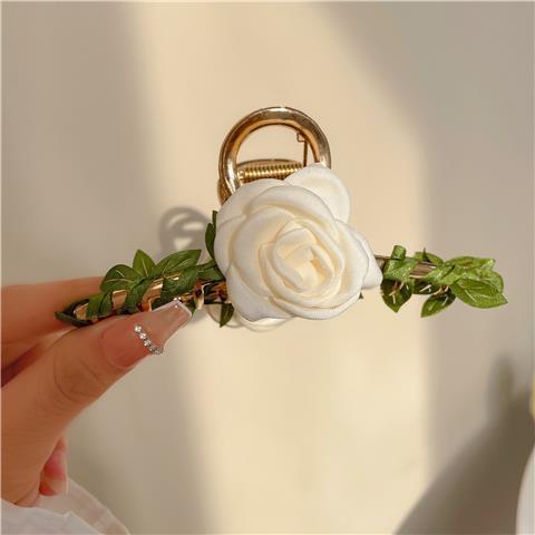 Twisted Vine Pure White Rose
