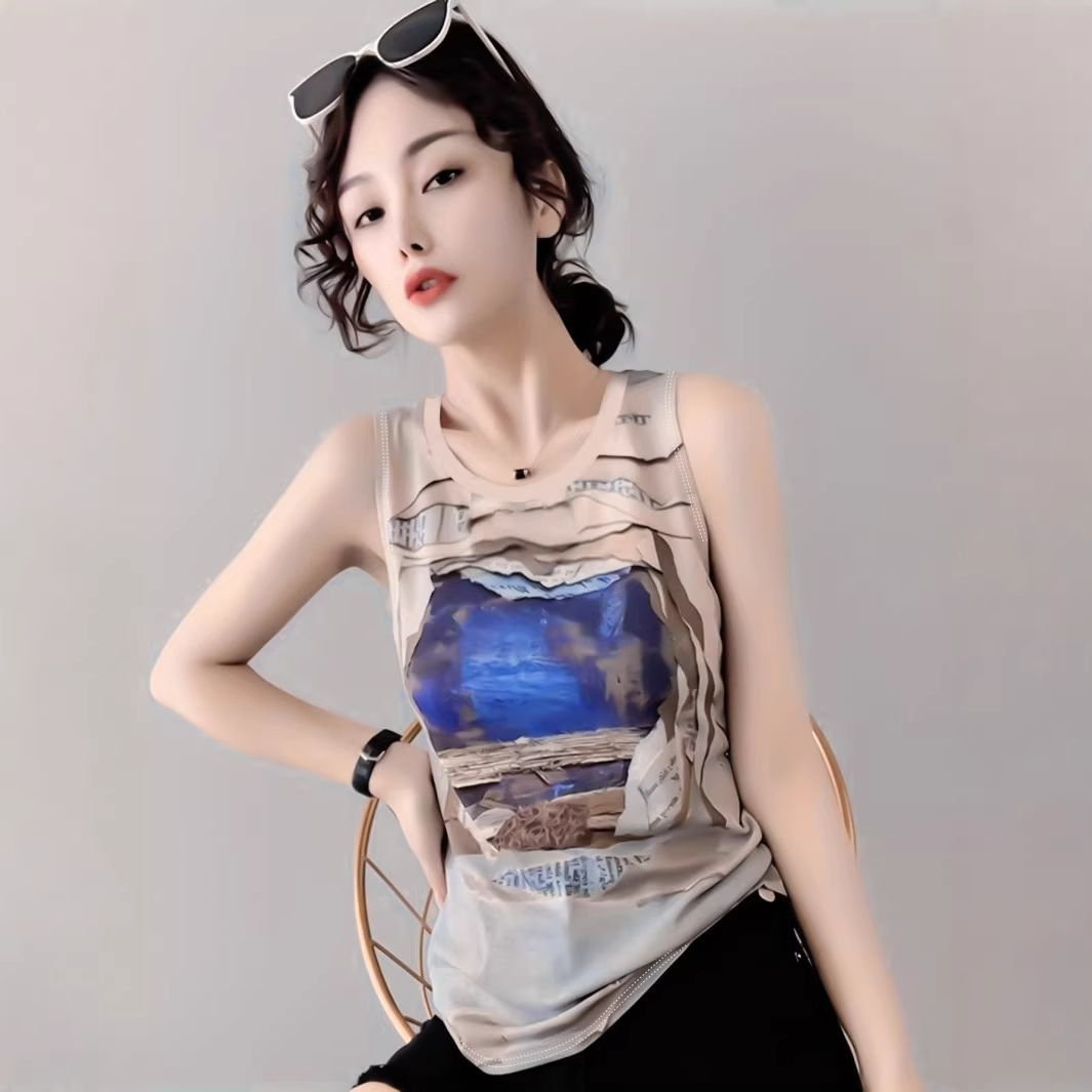 Elegant Vest With A Refined Aura