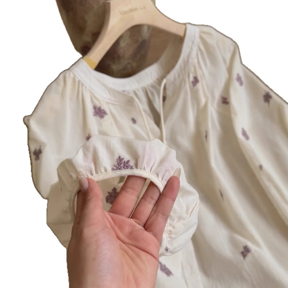 SpringSummer New Loose-fit Figure-flattering Shirt Versatile Top 5