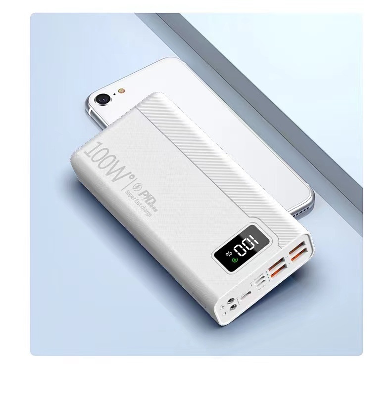 Large Capacity Power Bank 18