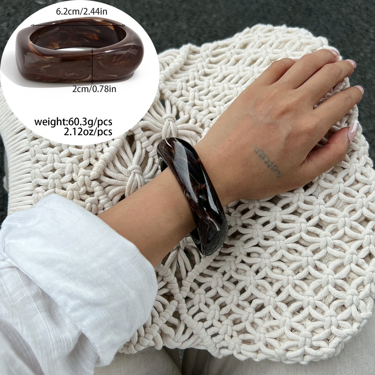 Acrylic Bracelet, Semi-transparent, Fashionable And Vintage, European And American Style Resin