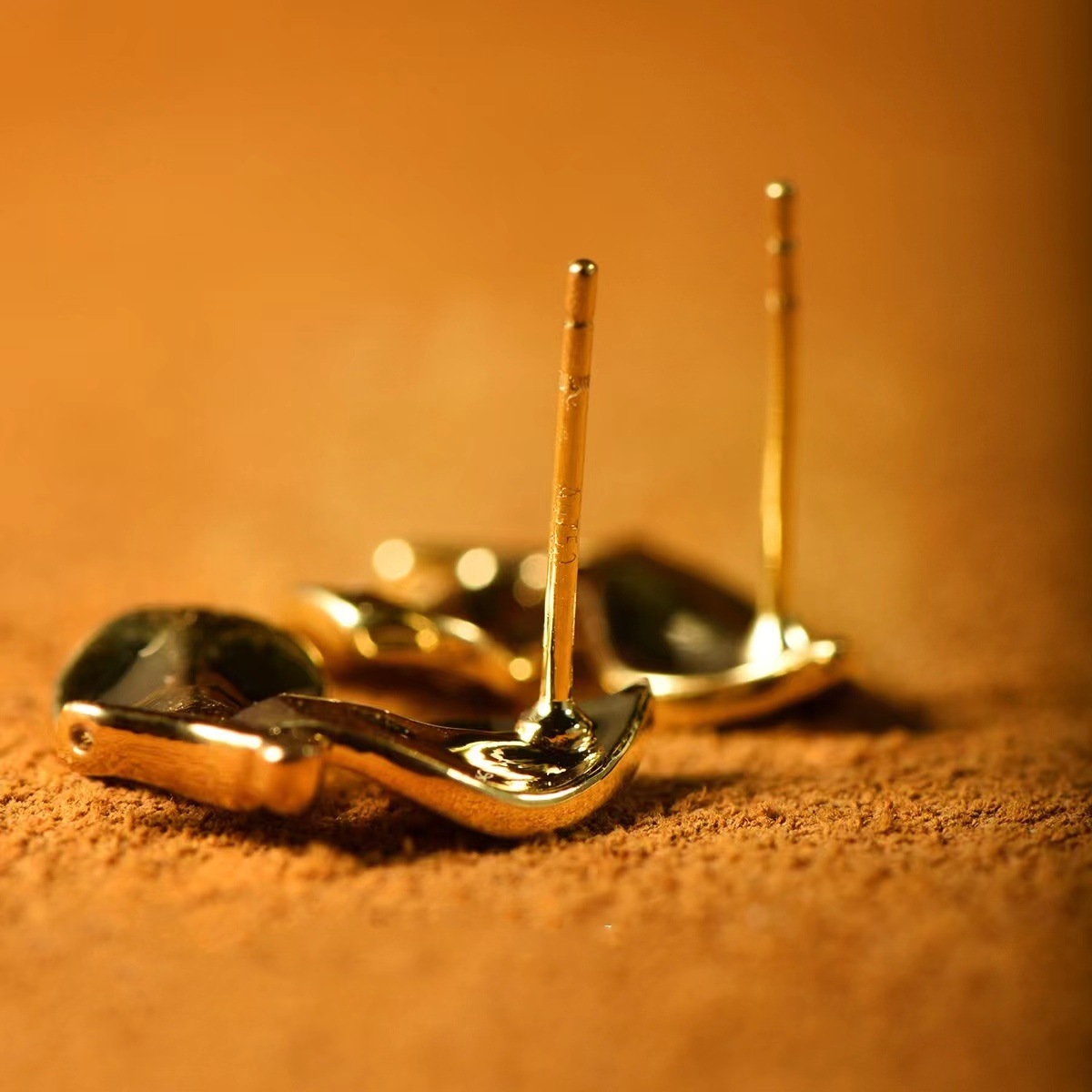 18K Golden Butterfly Ear Studs Yellow Leaf Ear Studs Personalized Minority