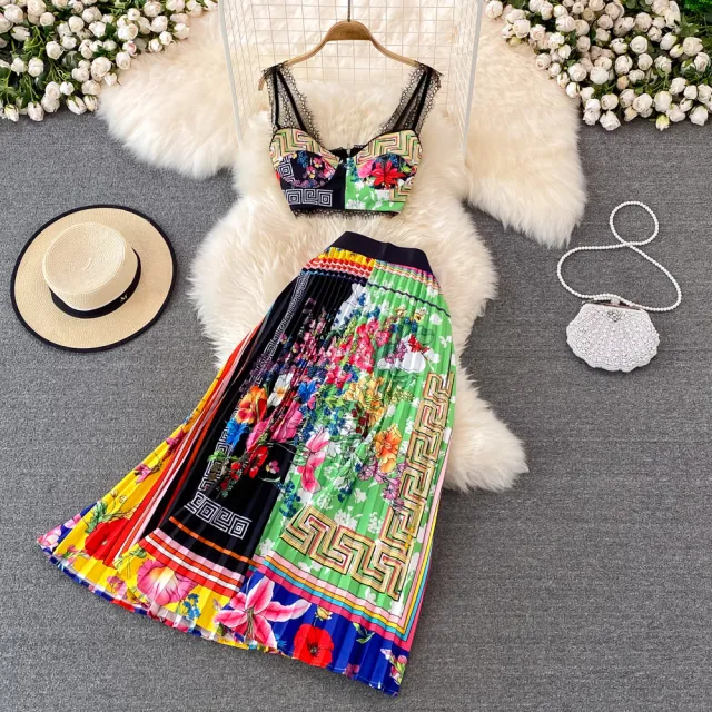 Women's Fashionable Elegant Lace Splicing Sling Top Two piece Set Green - Shop at LoveMi