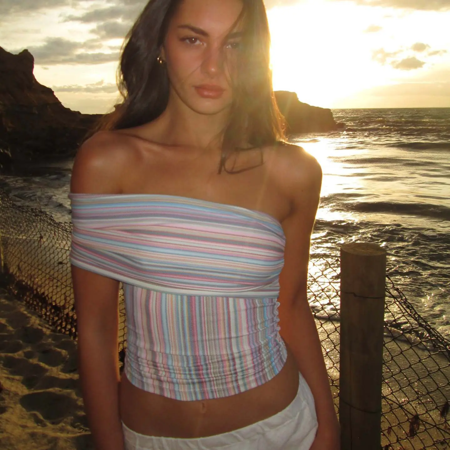 Color-blocked Off-shoulder Sexy Backless Top