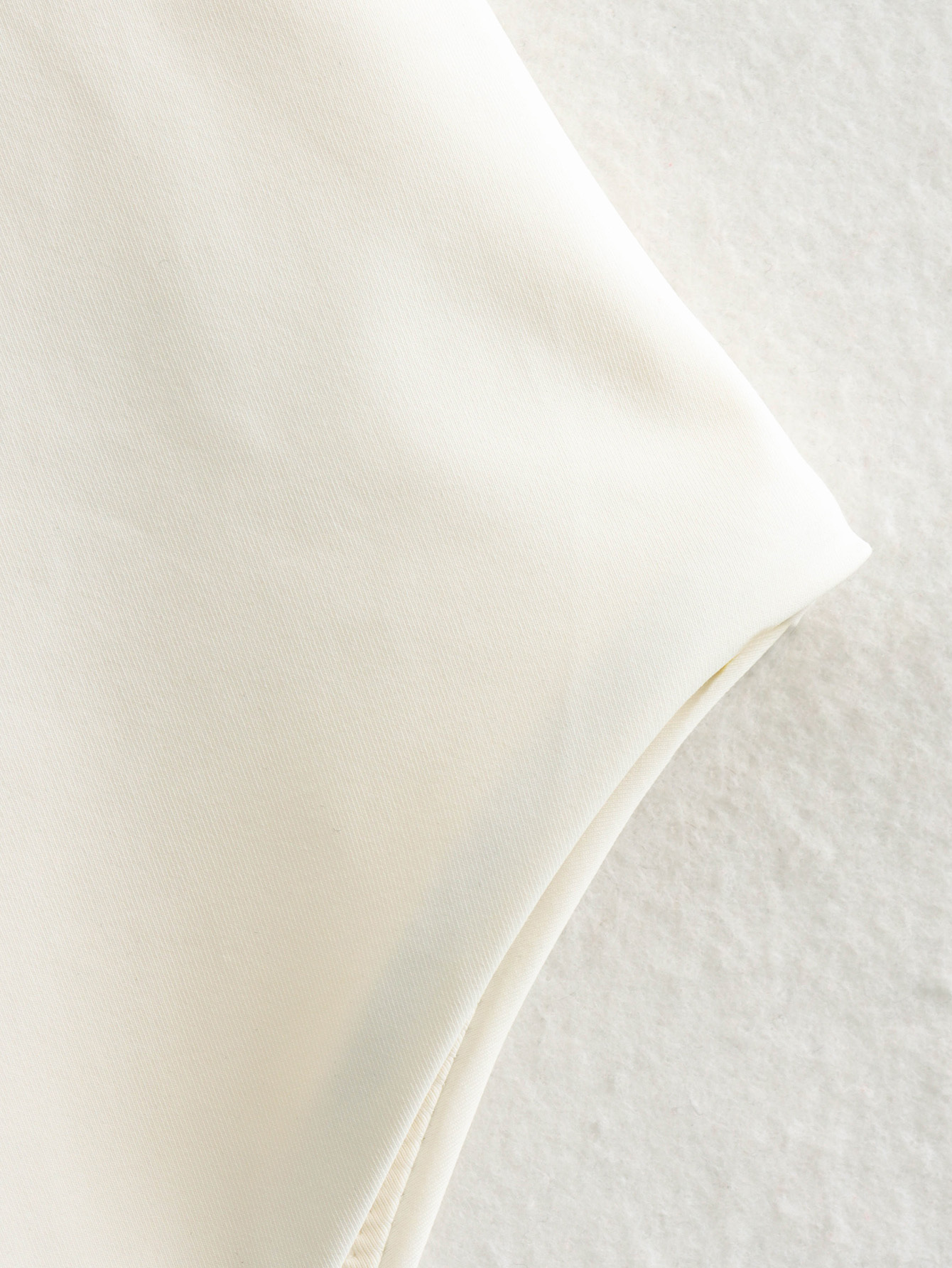 Women's Diagonal Collar Single-strap Three-dimensional Top