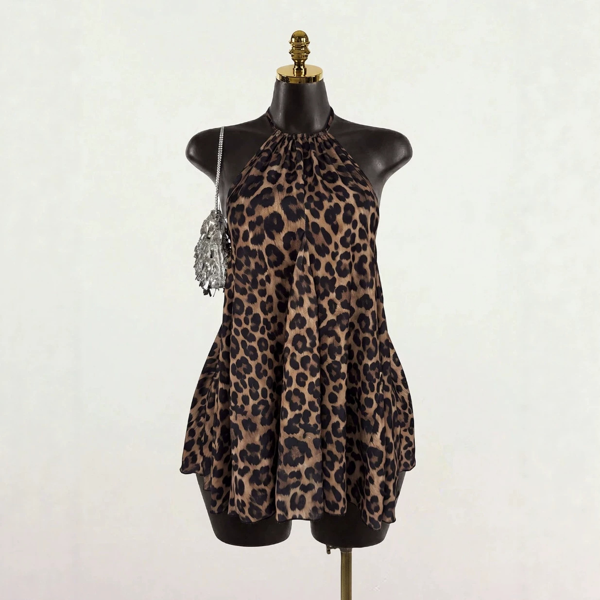 Womens Sleeveless Vintage-Print Resort Top product image