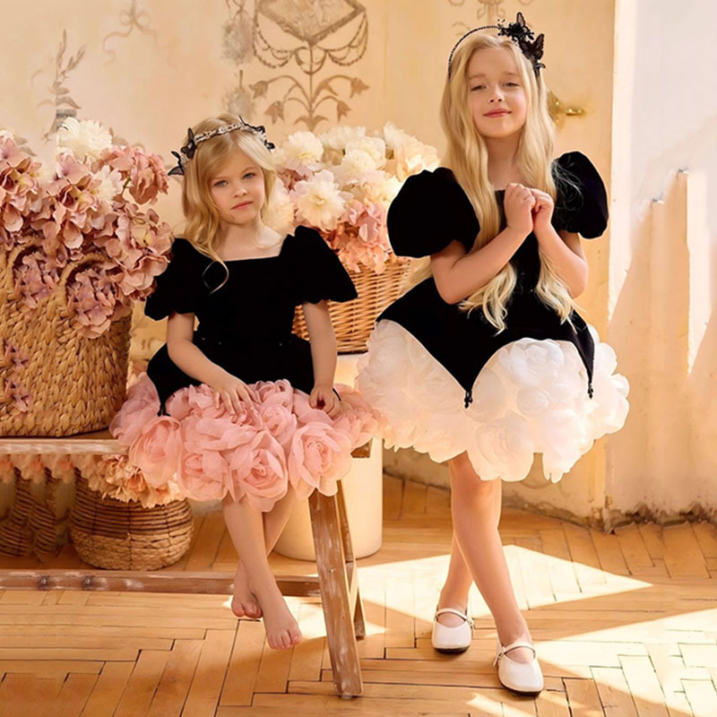 Short Fluffy Skirt For Little Girlsperfect For Hosting A Birthday Party In The Evening