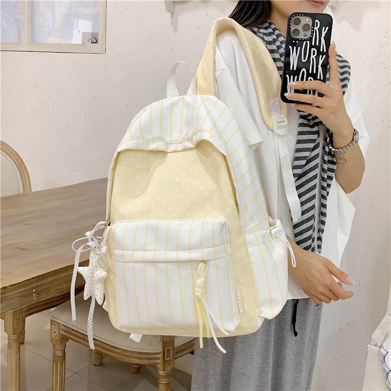 Student Lightweight Backpack For Commuting And Travel With A Great-looking Design 5