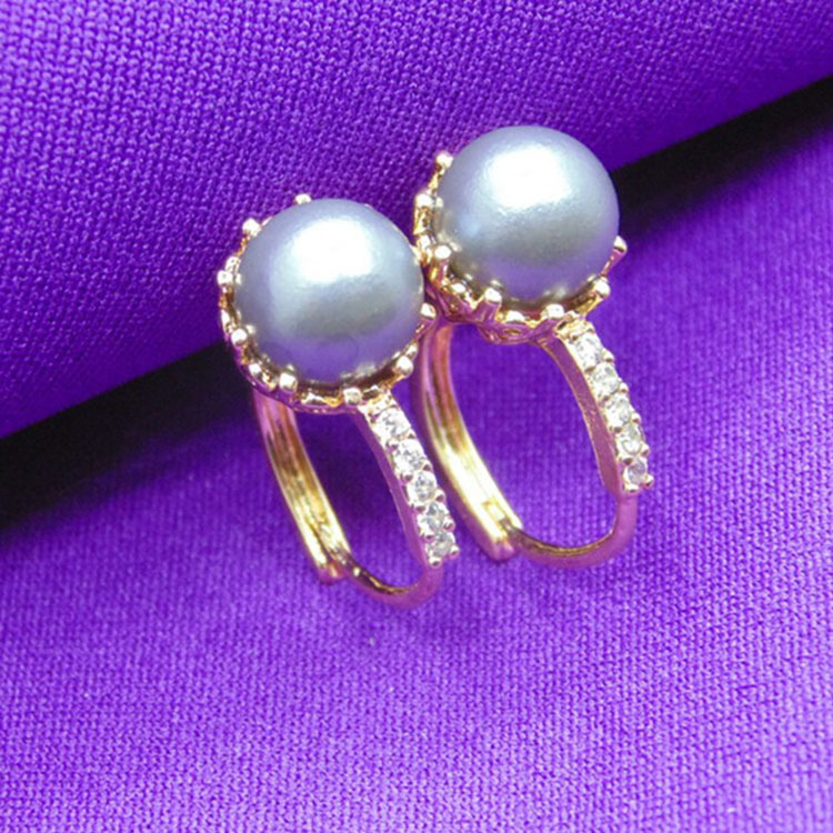 https://cf.cjdropshipping.com/quick/product/9574568f-79fb-4a7a-b345-19cc4e07bbae.jpg