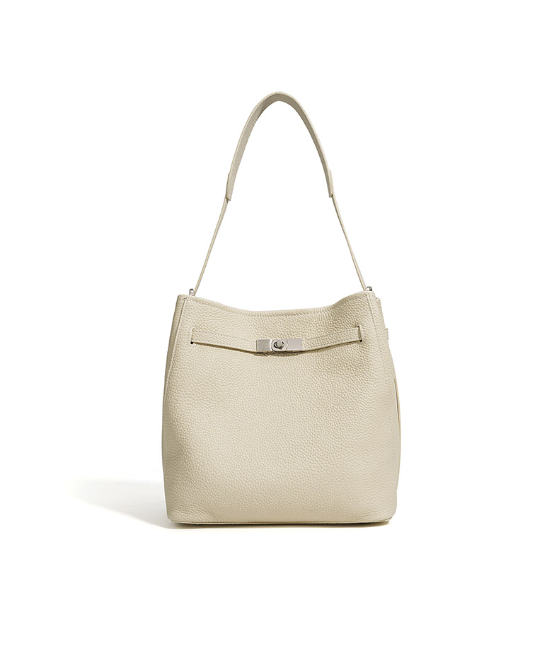 Leather bucket bag shoulder strap detail
