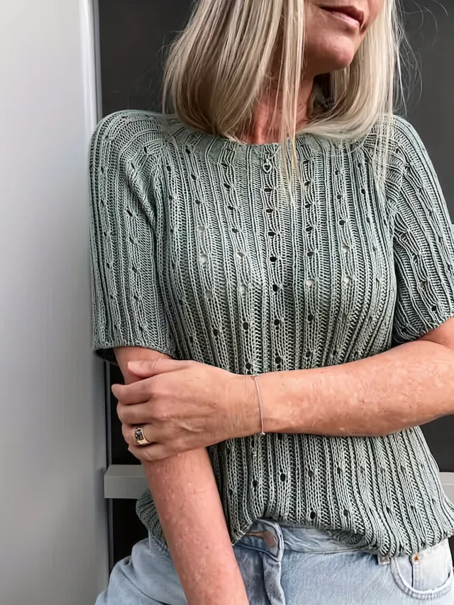 Women's Solid color Crew neck Hollow out Mesh Knit Short sleeve Green - Shop at LoveMi