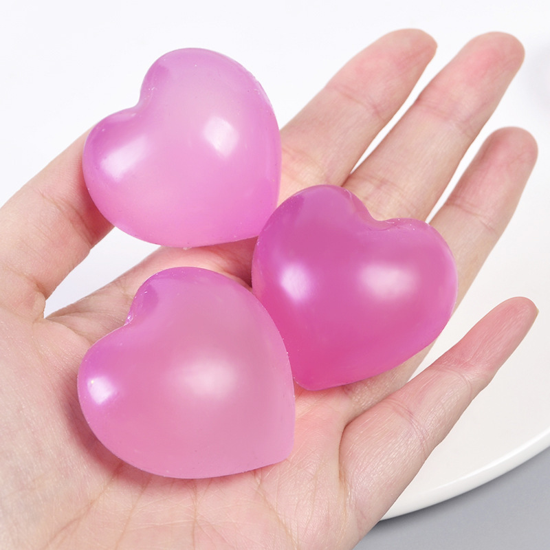 Cute Heart Squishy (Color-Changing!)