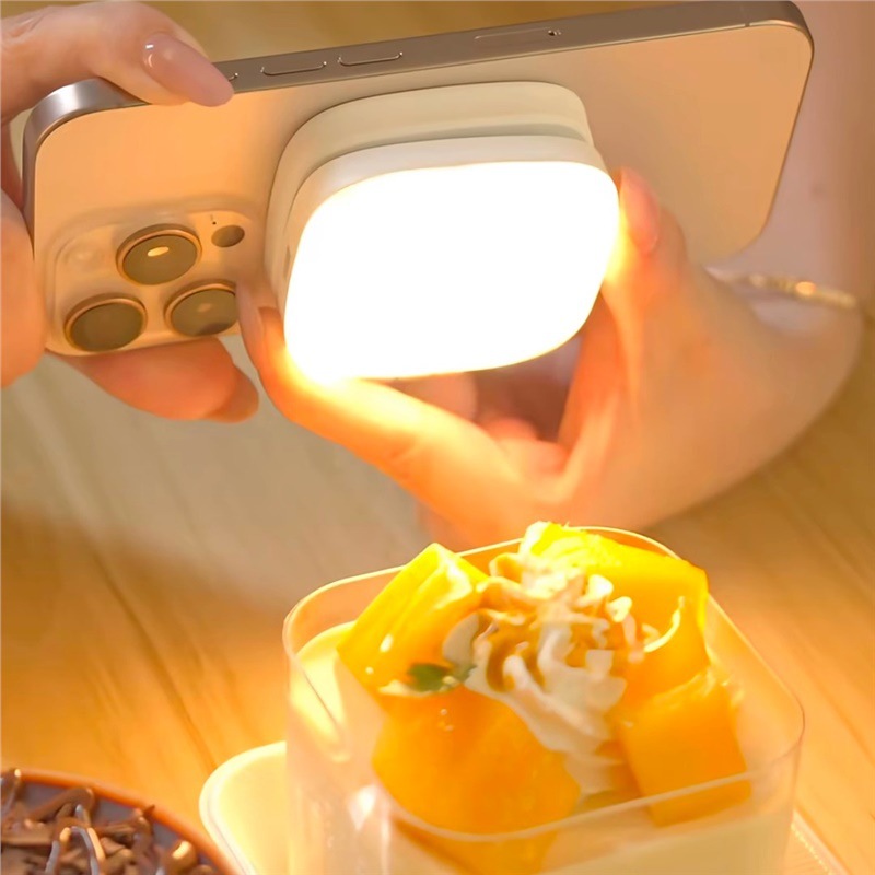 Live Streaming Fill Light Mobile Phone Magnetic Suction - Image 2