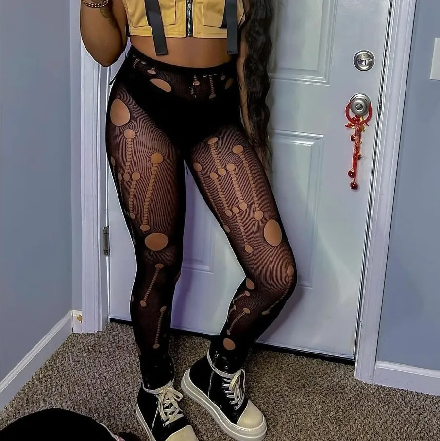 Leisure Lace Elastic High Waist Hollow-out Hole Sexy Tight Casual Stirrup Leggings - Black