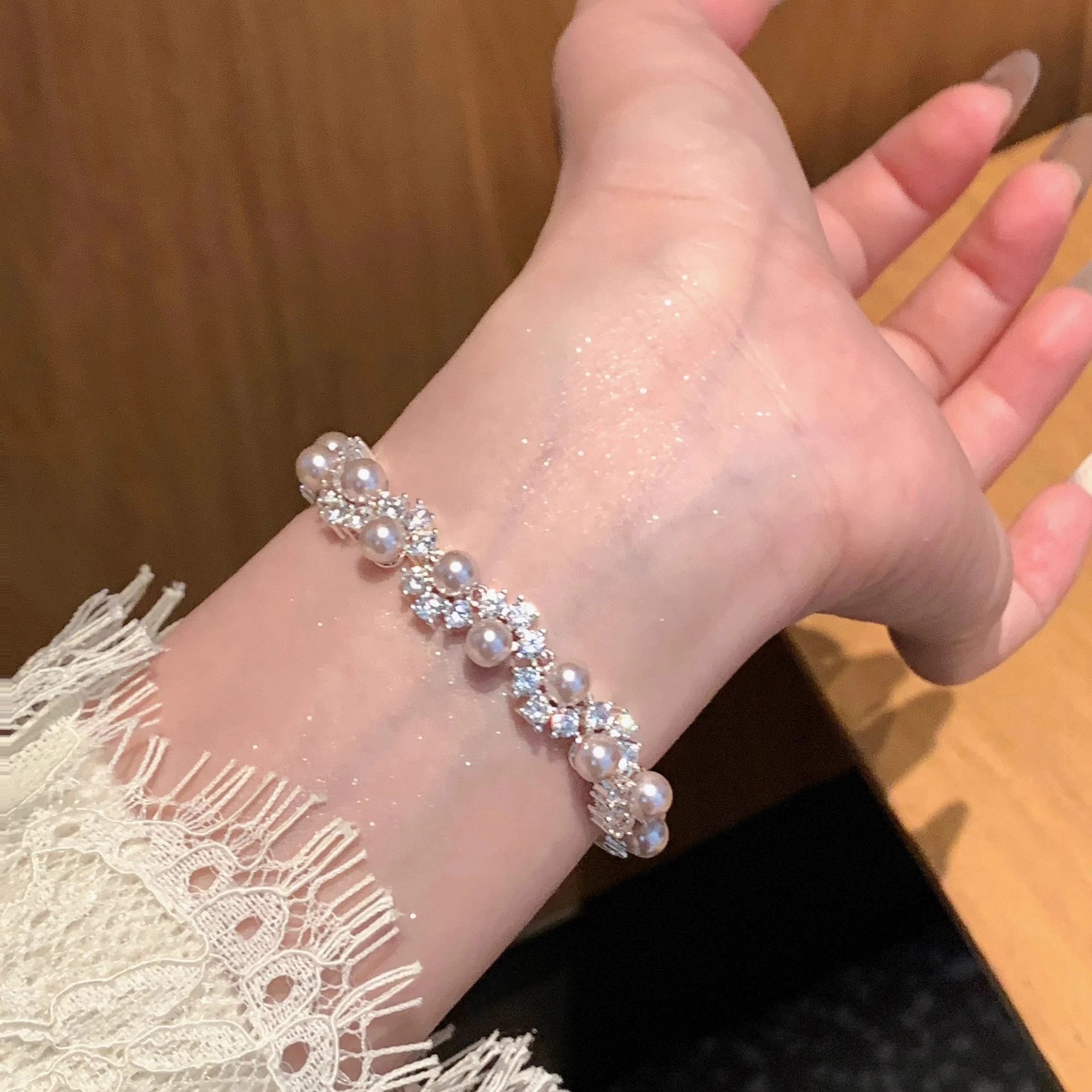 https://cf.cjdropshipping.com/quick/product/962a809b-a730-44e8-ac5b-7818a21724dd.jpg