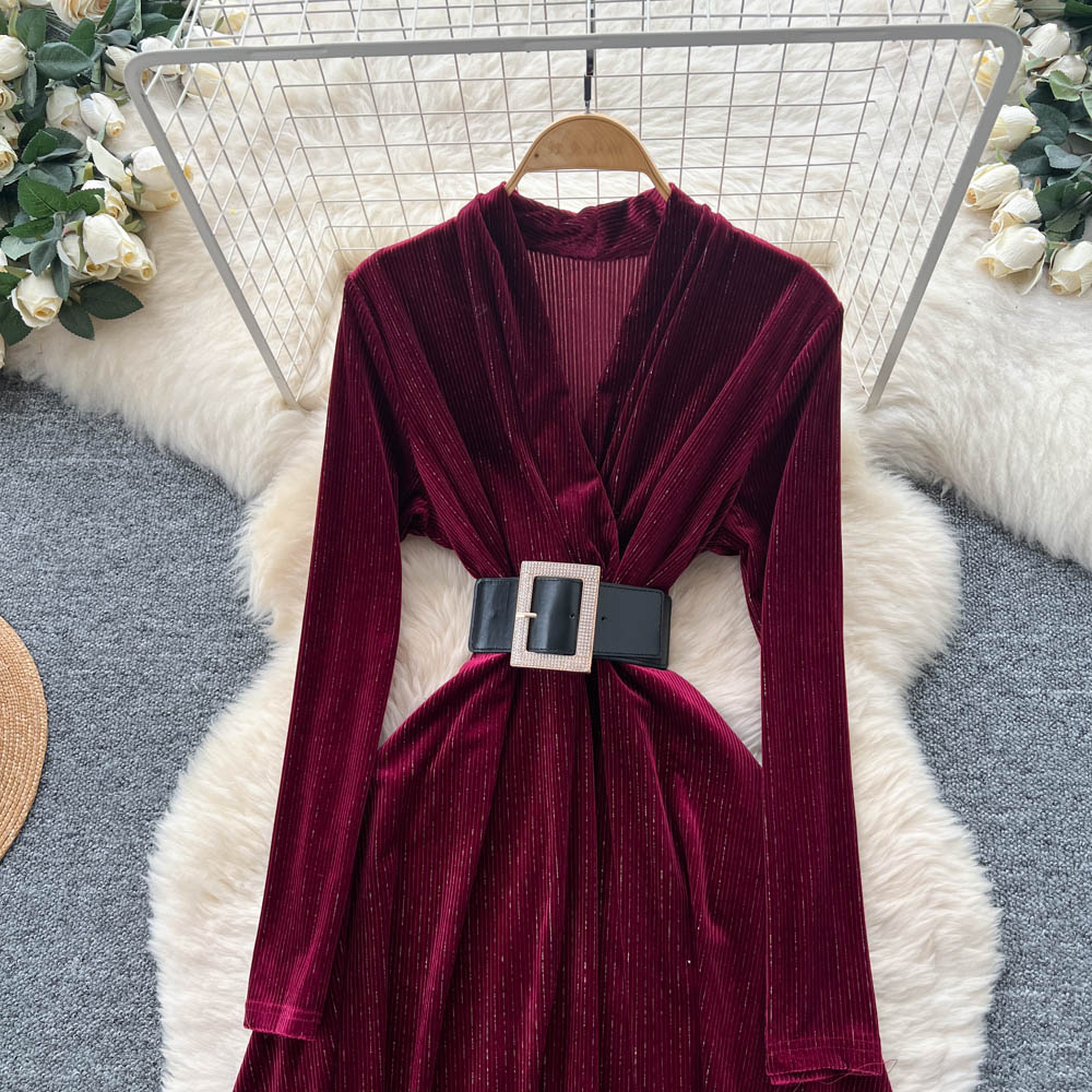 Buy Women's Clothing Online | Buy Trending Dresses for Women