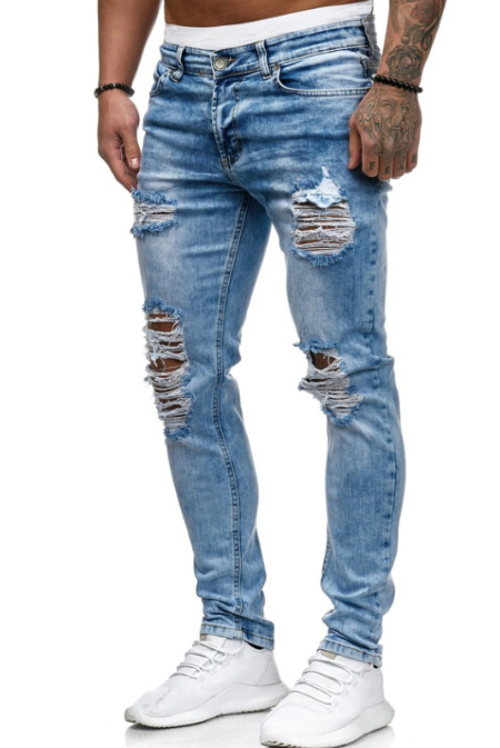 Title 3, Gescheurde stretch-straight denim broek. De per...