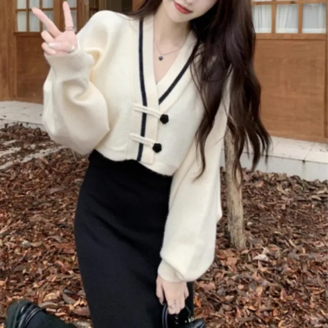 Retro New Style Buckle Contrast Color V neck Fashion Sweater Coat Loose Long Sleeve Short Knitted Cardigan Top Creamy White - Shop at LoveMi