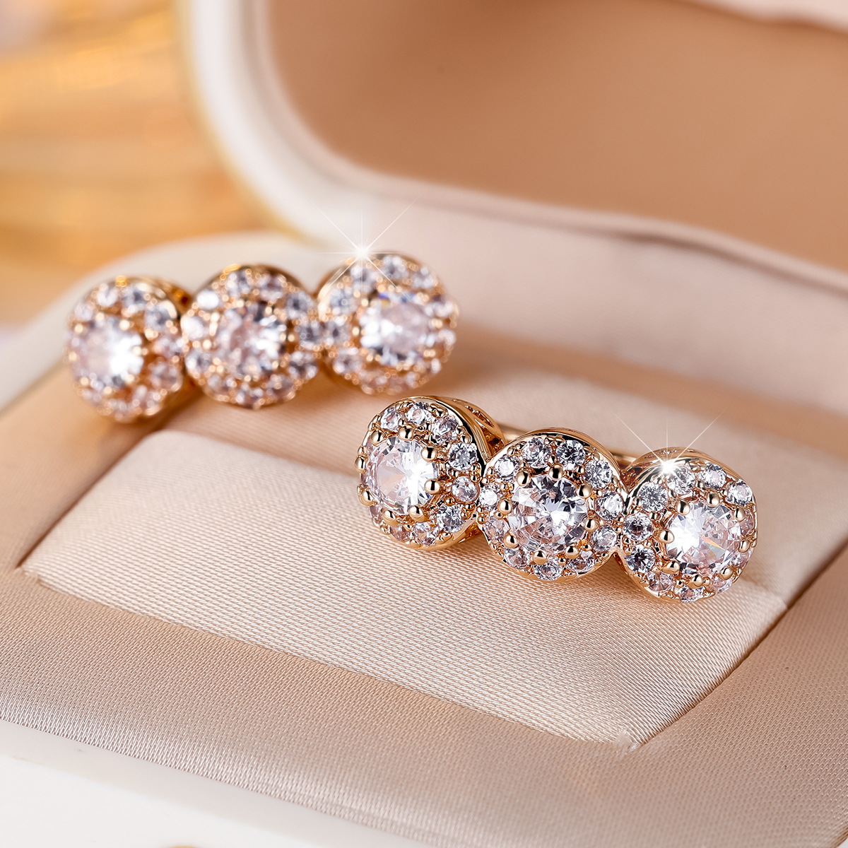https://cf.cjdropshipping.com/quick/product/966209e8-153f-403b-a210-92d6ef1c6045.jpg