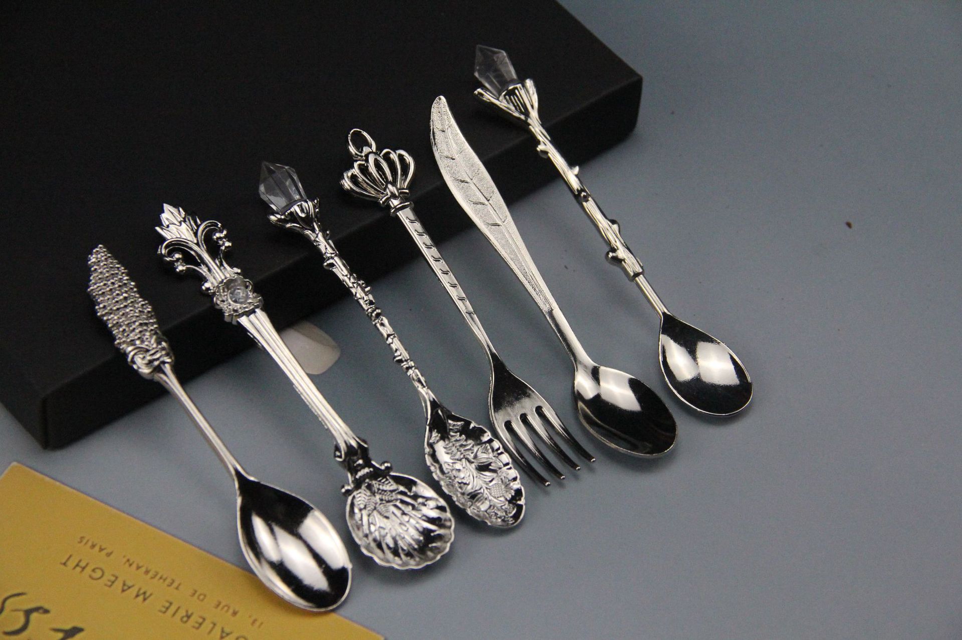 Title 3, Retro Court Coffee Spoon 6 PCs Suit Jam Spoon D...