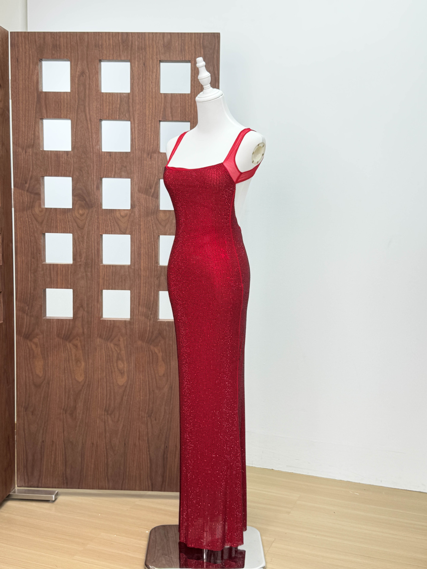 Buy Women's Clothing Online | Buy Trending Dresses for Women