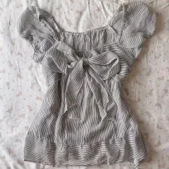 Retro French V-neck Sexy Women's Top - Gray 1 - View 1