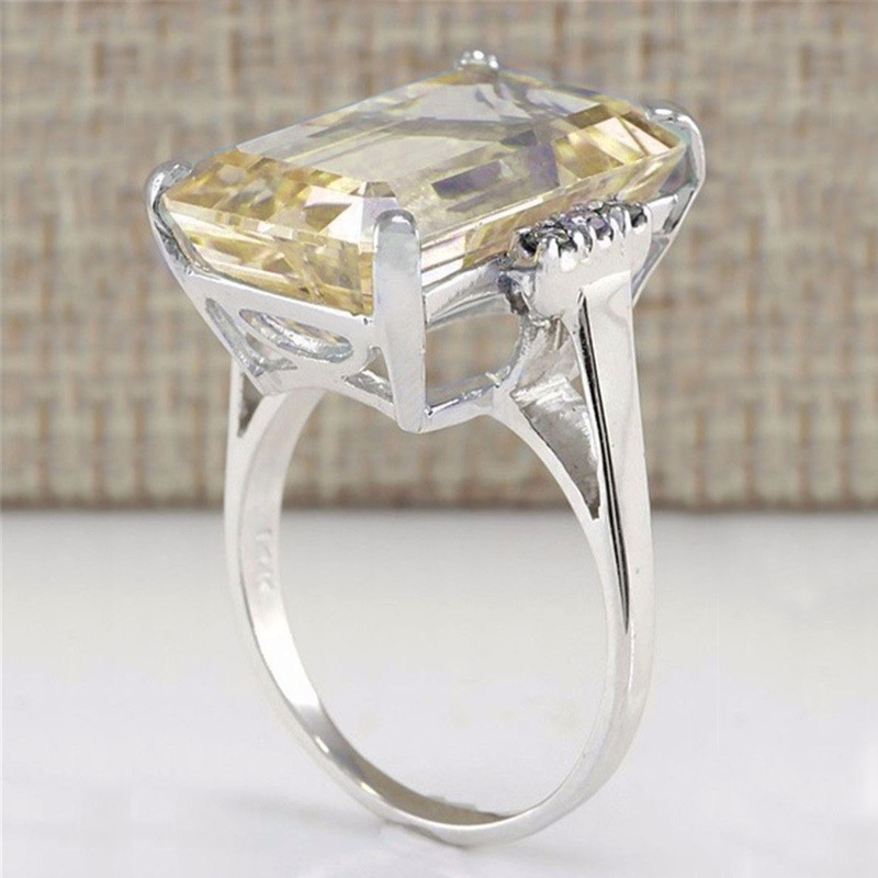 Stylish And Exquisite Citrine Engagement Ring For Women