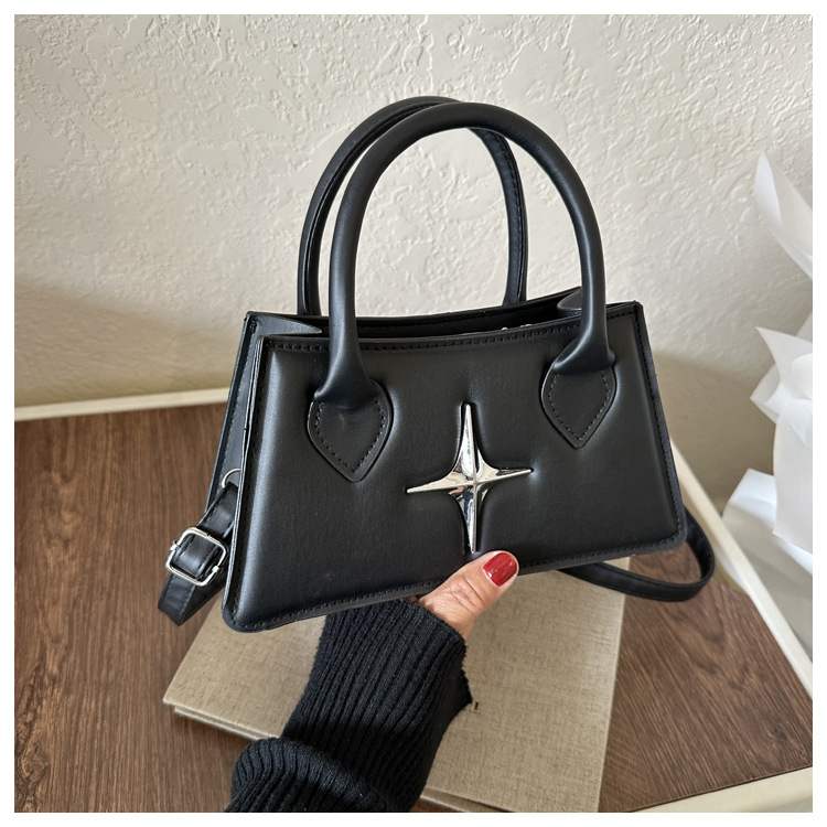 https://cf.cjdropshipping.com/quick/product/96e6388d-e607-4b46-b7c6-29f921a7c346.jpg
