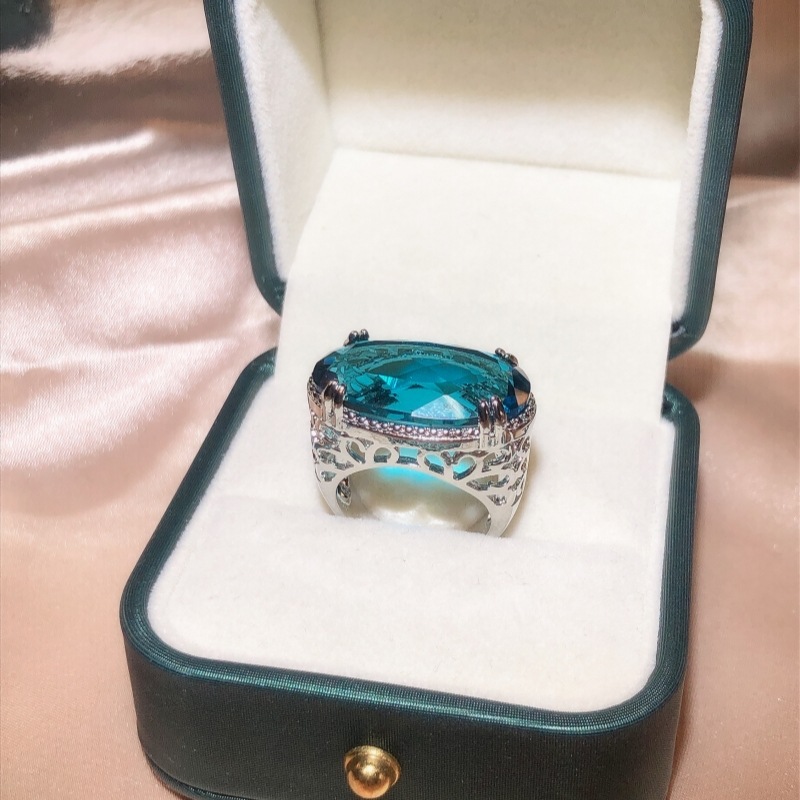 Ladies Party Light Blue Big Gem Ring Silver Plated Ornament