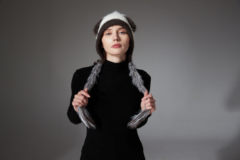Cat Ears Mink Wool Ear-Protection Knitted Hat — Cozy Animal Ear Beanie