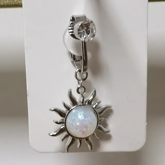 Punch free Navel Stud Clip free Products Sun Thorn White K - Shop at LoveMi