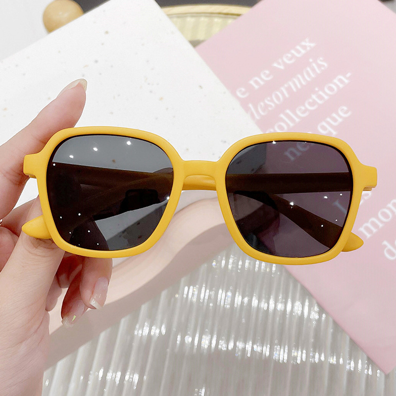 Children's Colorful Box Cartoon Sun Glasses - Image 3
