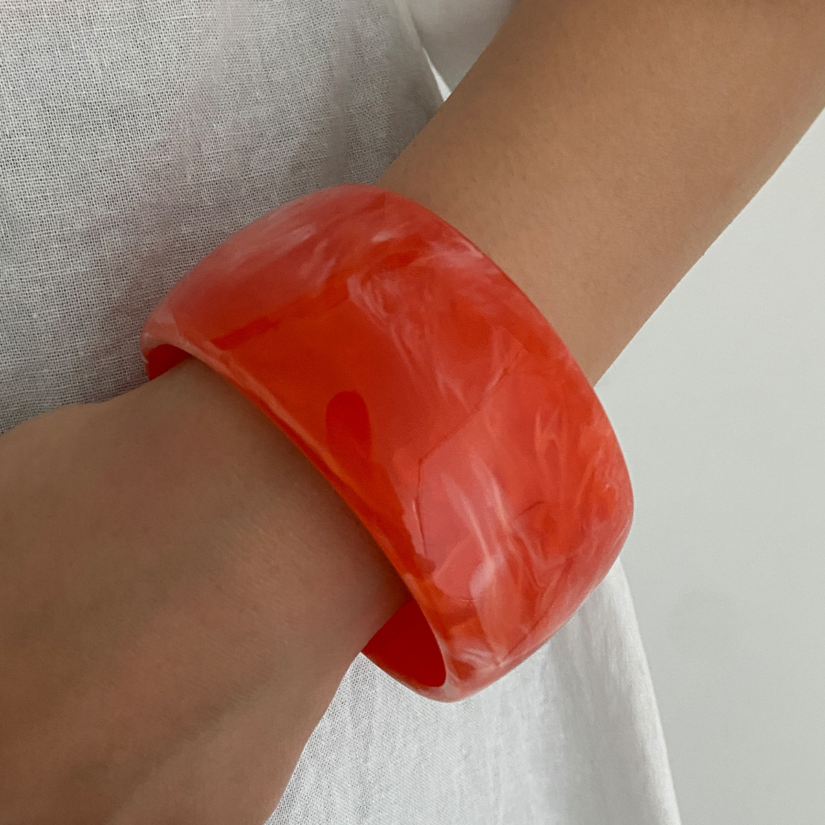 Exaggerated Resin-dyed Wide Bracelet
